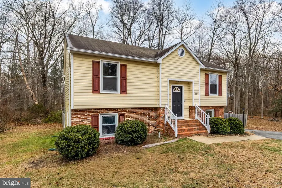 10713 Cobblestone Dr, Spotsylvania, VA 22553 - Image #3