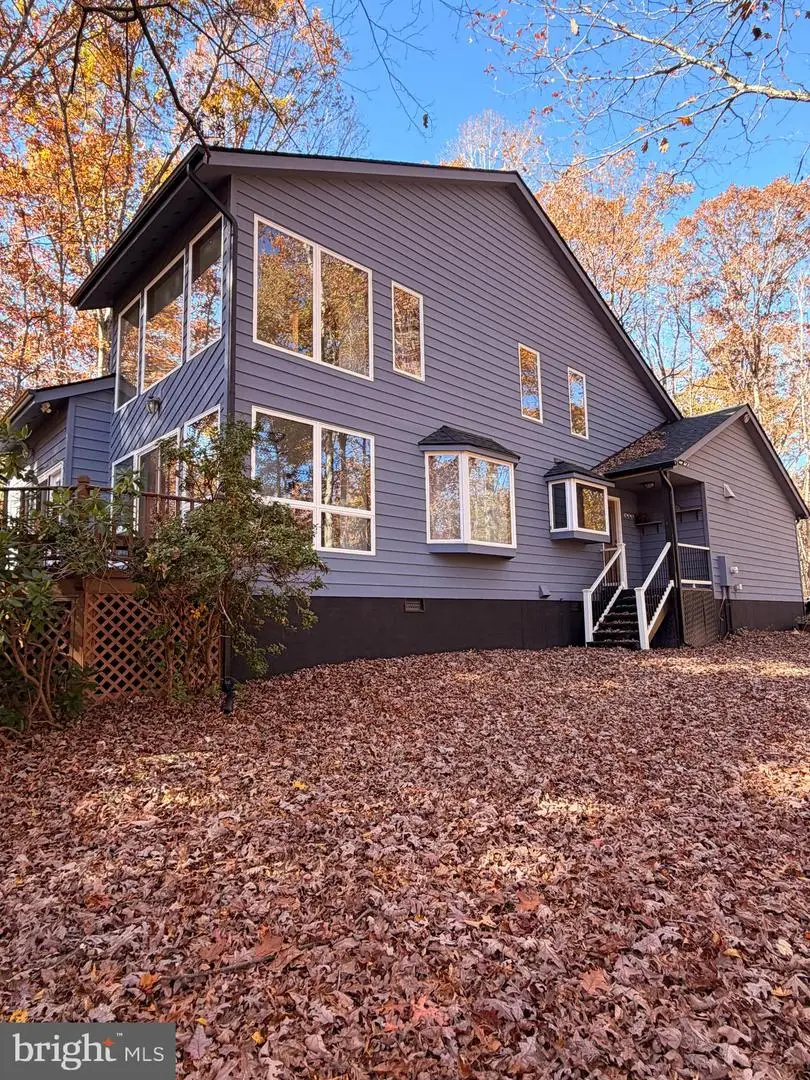 9701 Flint Hill Ct, Fredericksburg, VA 22407 - Image #2