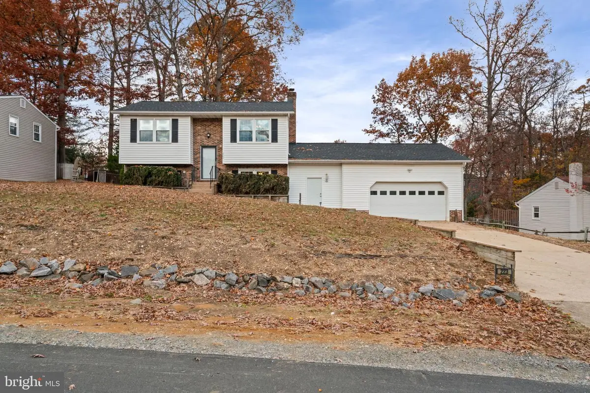 223 Sagun Dr, Fredericksburg, VA 22407 - Image #1