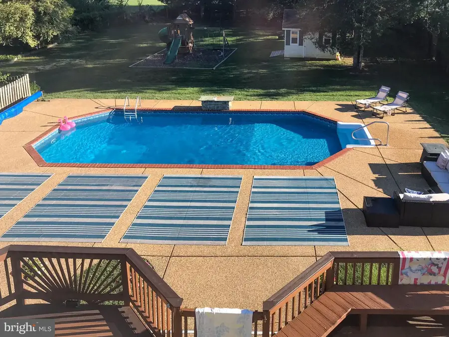 7508 Daughtry Dr, Fredericksburg, VA 22407 - Image #2