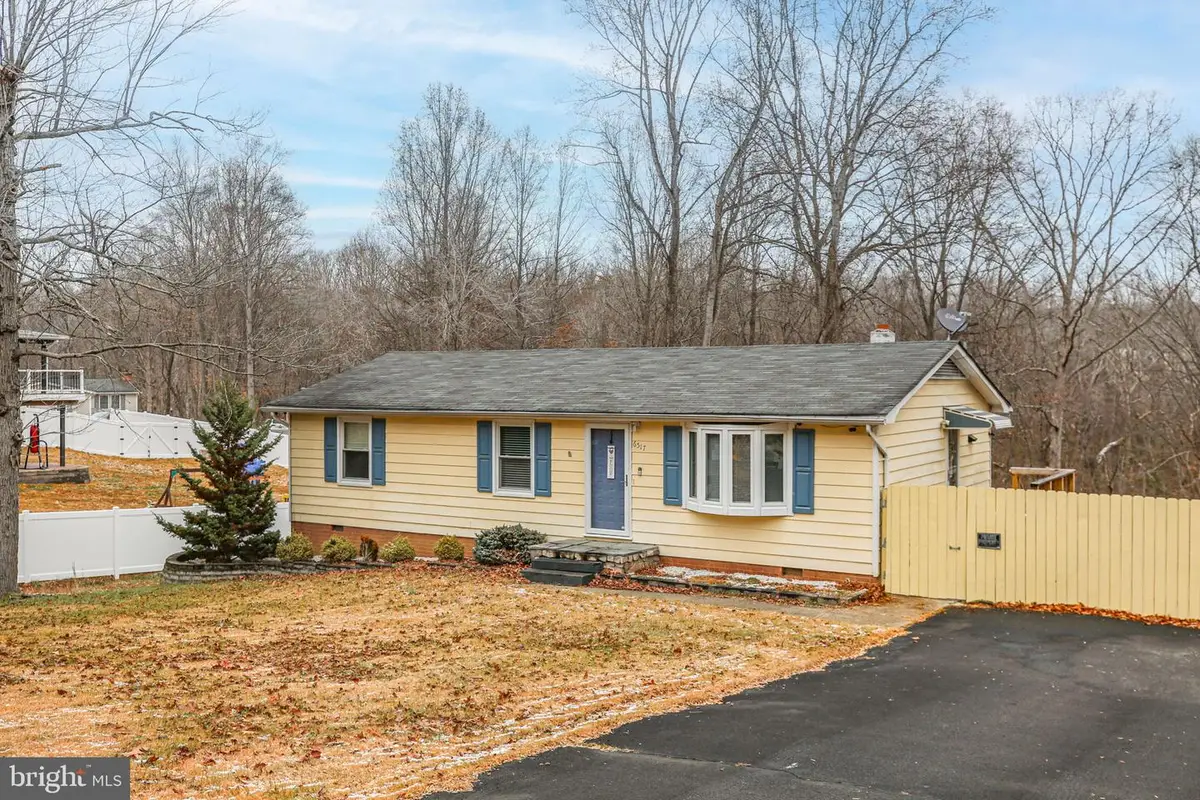 6517 Deerskin Dr, Fredericksburg, VA 22407 - Image #1