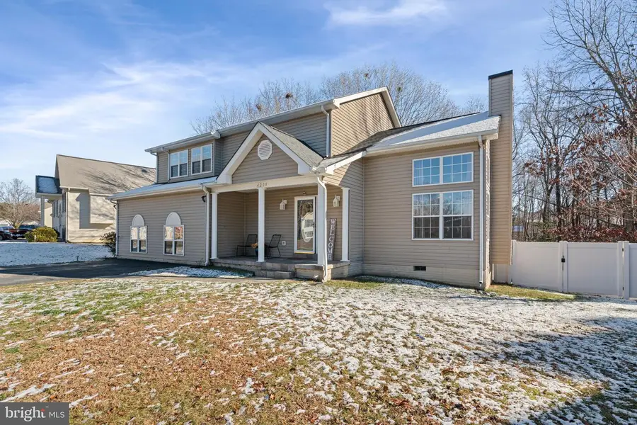 4208 Manette Dr, Fredericksburg, VA 22408 - Image #3