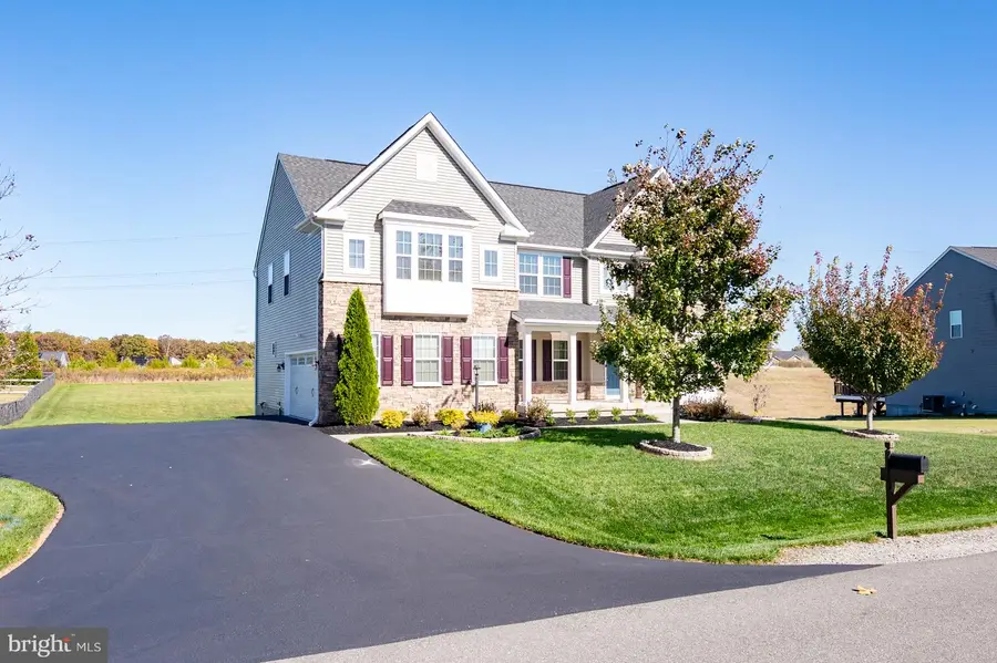 12711 Norwood Dr, Fredericksburg, VA 22407 - Image #2