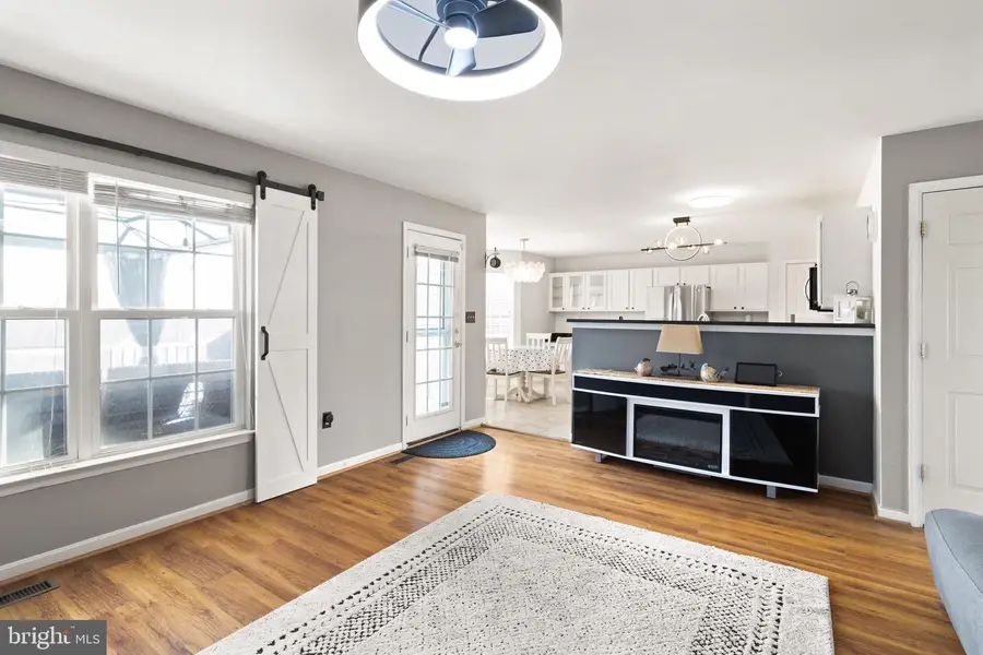 6914 Versaille Dr, Fredericksburg, VA 22407 - Image #3