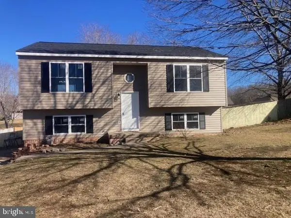 10705 Willow Ct, FREDERICKSBURG, VA 22407