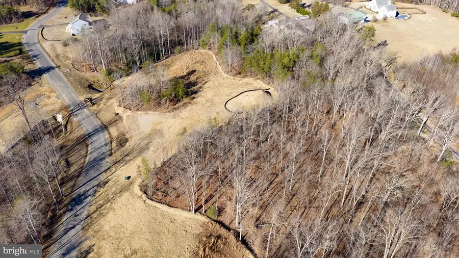 12507 Josephine Ln, Fredericksburg, VA 22407 - Image #2