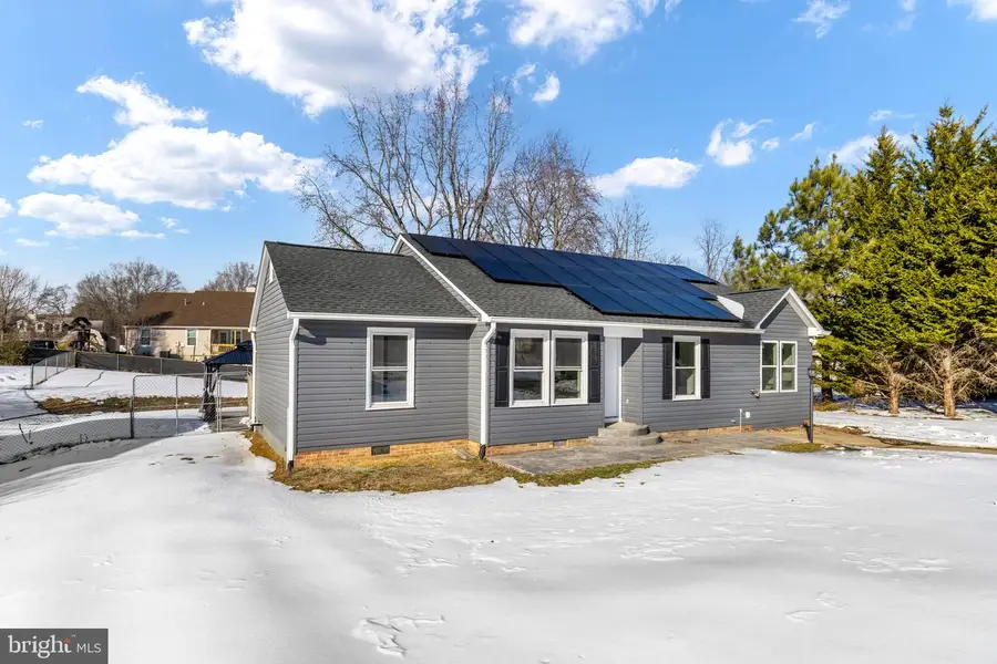 5303 Briarbend Ct, Fredericksburg, VA 22407 - Image #2