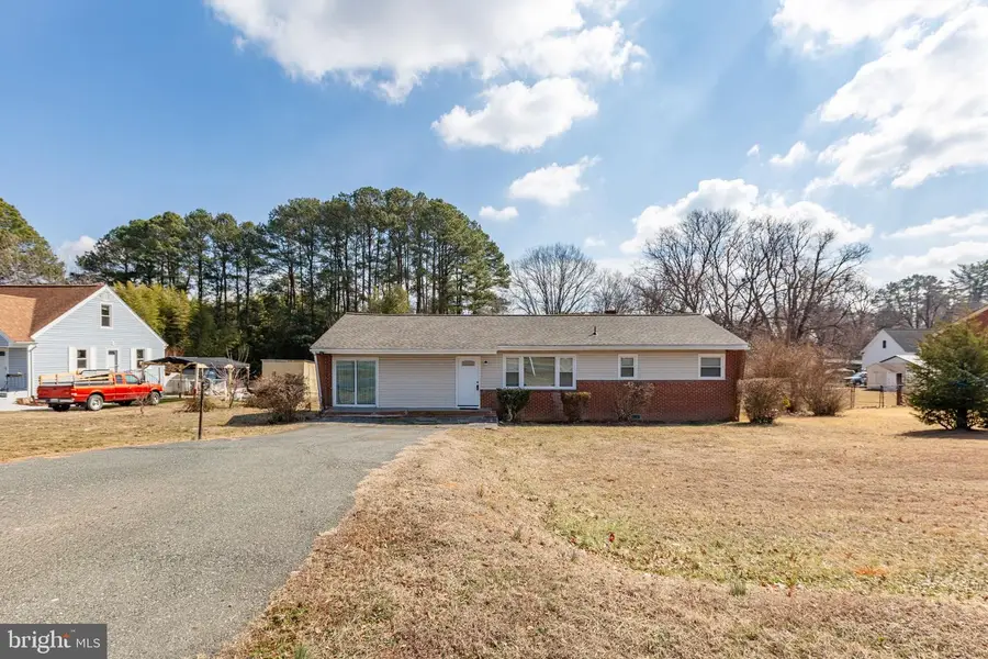 1305 Bragg Rd, Fredericksburg, VA 22407 - #2