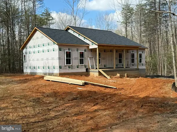 7128 Clover Green Dr, SPOTSYLVANIA, VA 22551