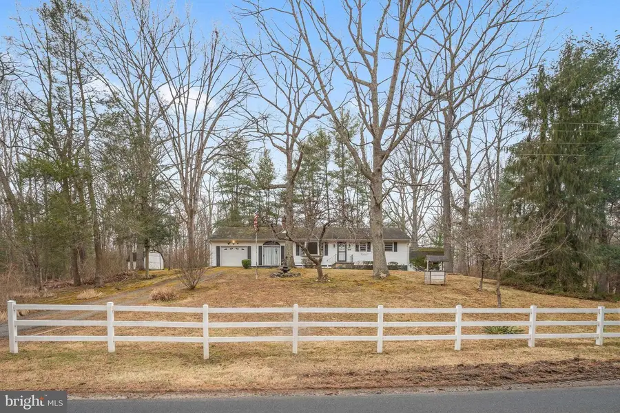 8710 Thornton Rolling Rd, Fredericksburg, VA 22408 - #2