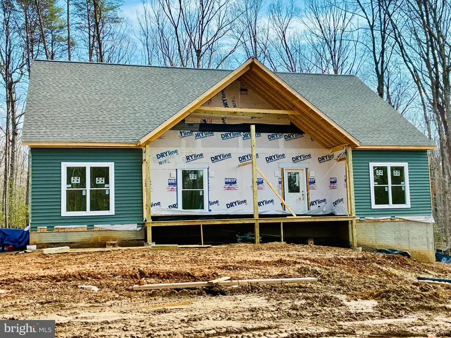 13205 Scotten Dr, Fredericksburg, VA 22407 - #3