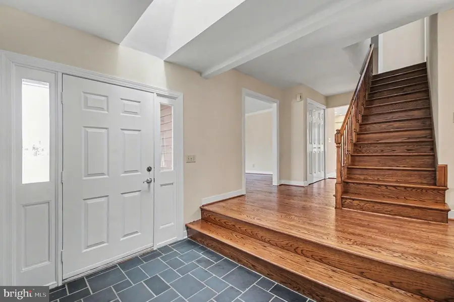 1423 Candlewood St, Fredericksburg, VA 22407 - #2