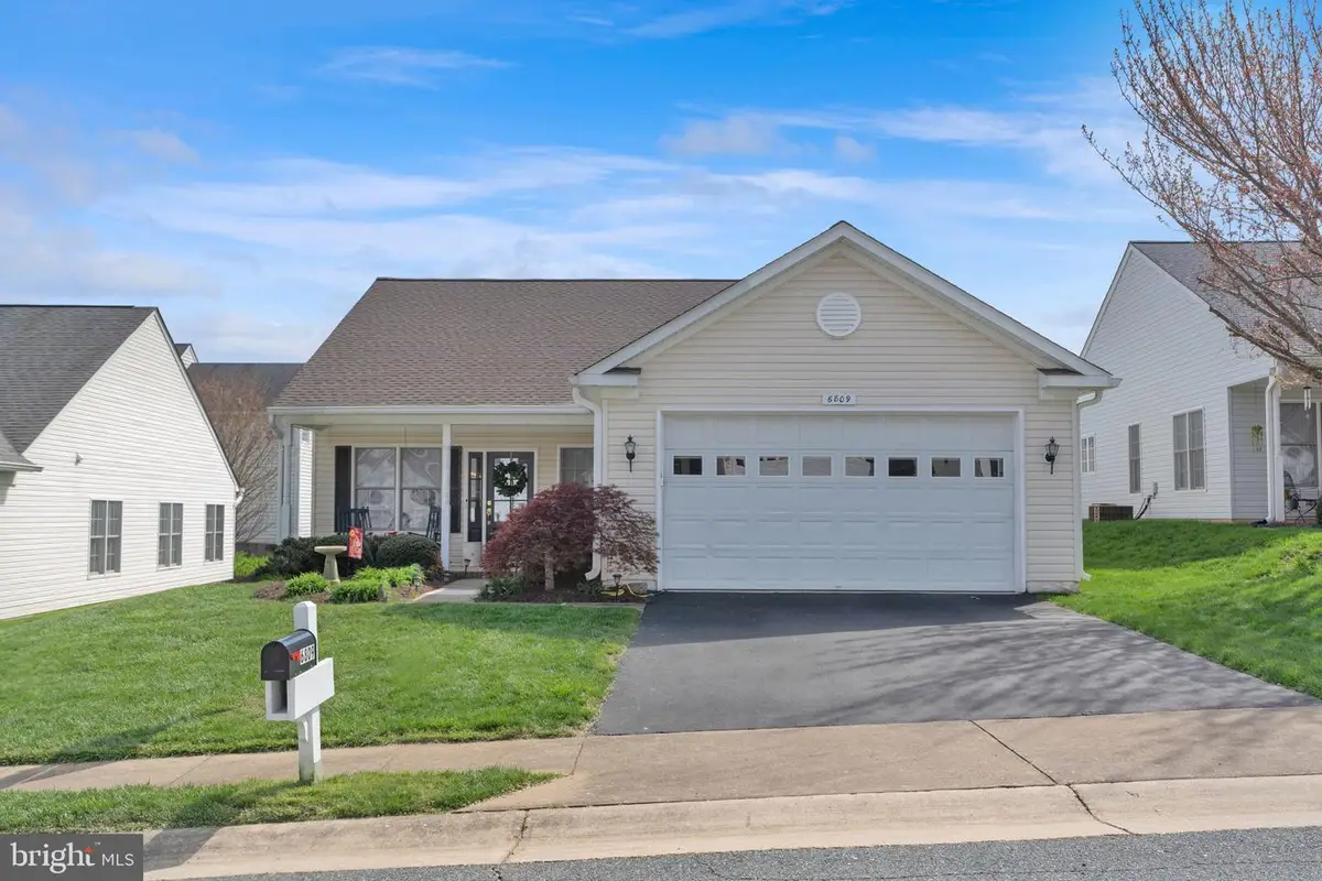 6809 Winthrop Ct, Fredericksburg, VA 22407 - #1