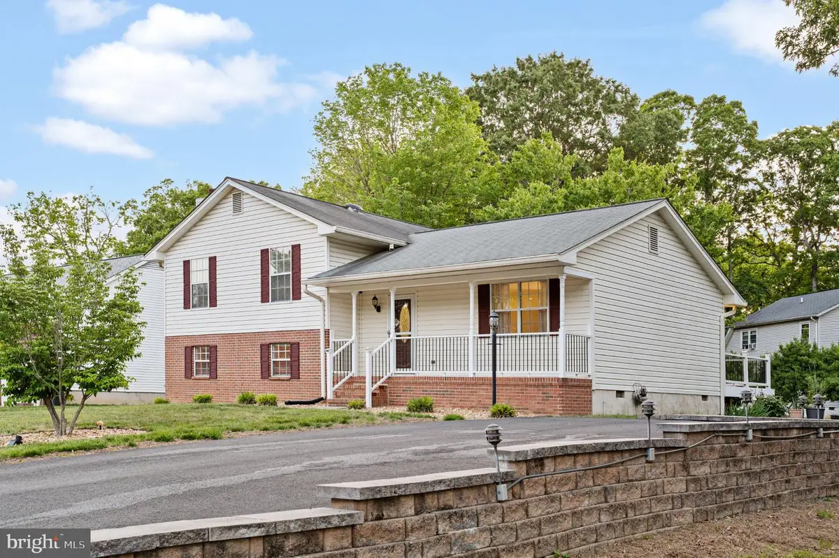 95 Devonne Dr, Fredericksburg, VA 22407 - #1