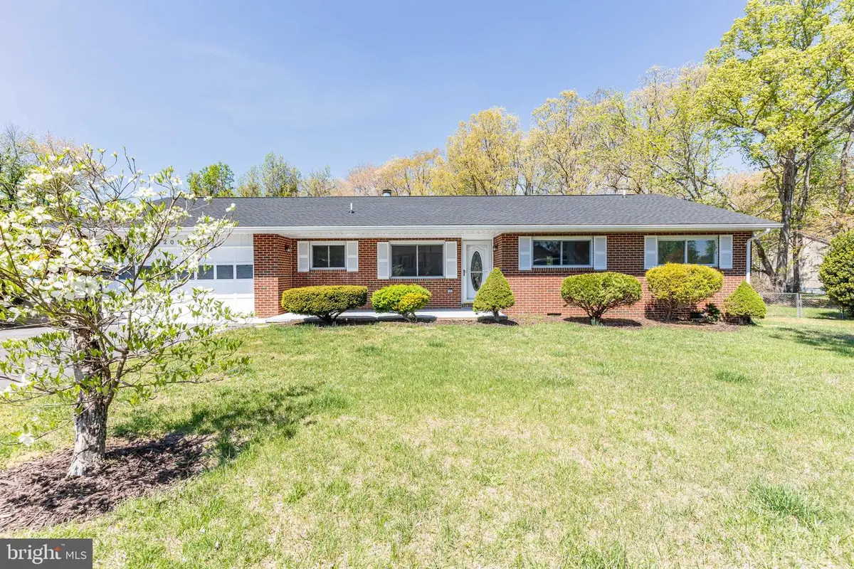 12018 Grantwood Dr, Fredericksburg, VA 22407 - #1