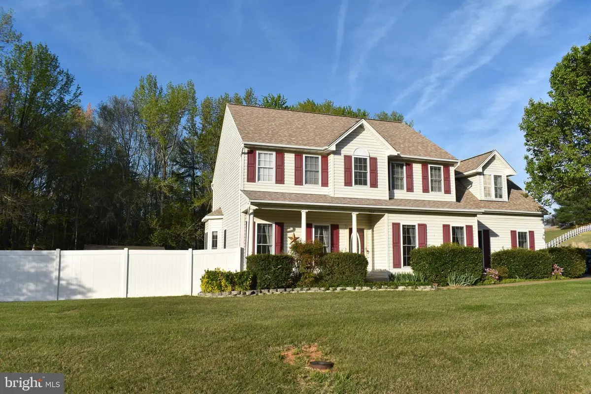 7211 Cattail Ct, Fredericksburg, VA 22407 - #1