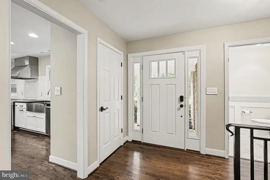 7 River Bluffs Dr, Fredericksburg, VA 22407 - #3