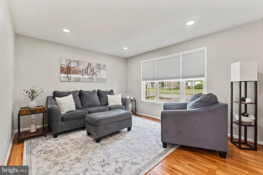 8811 Kent Ct, Fredericksburg, VA 22408 - #3