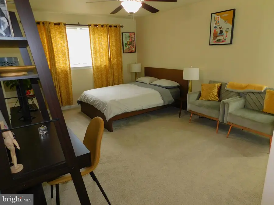 142 Mansfield St, Fredericksburg, VA 22408 - #2