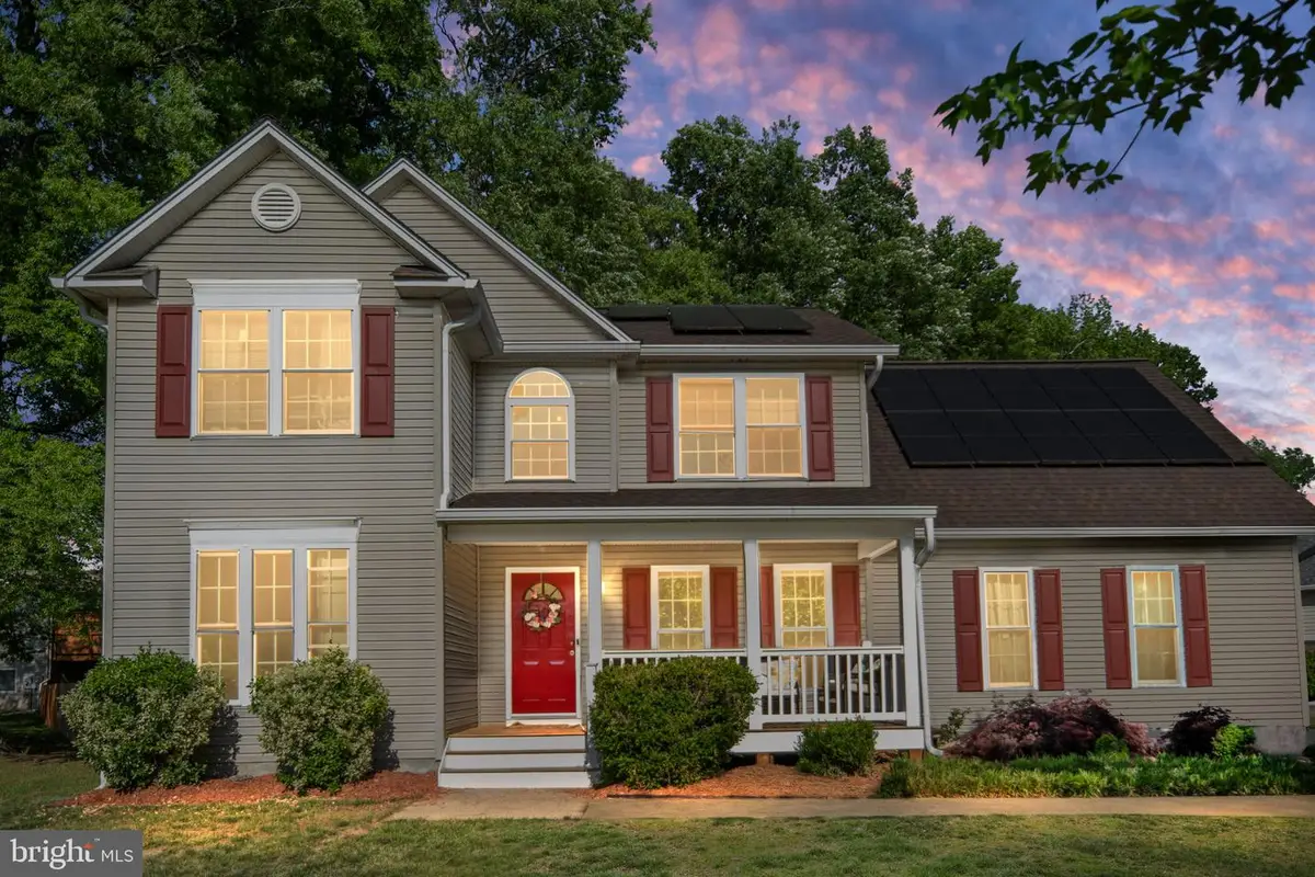 10127 New Scotland Dr, Fredericksburg, VA 22408 - #1