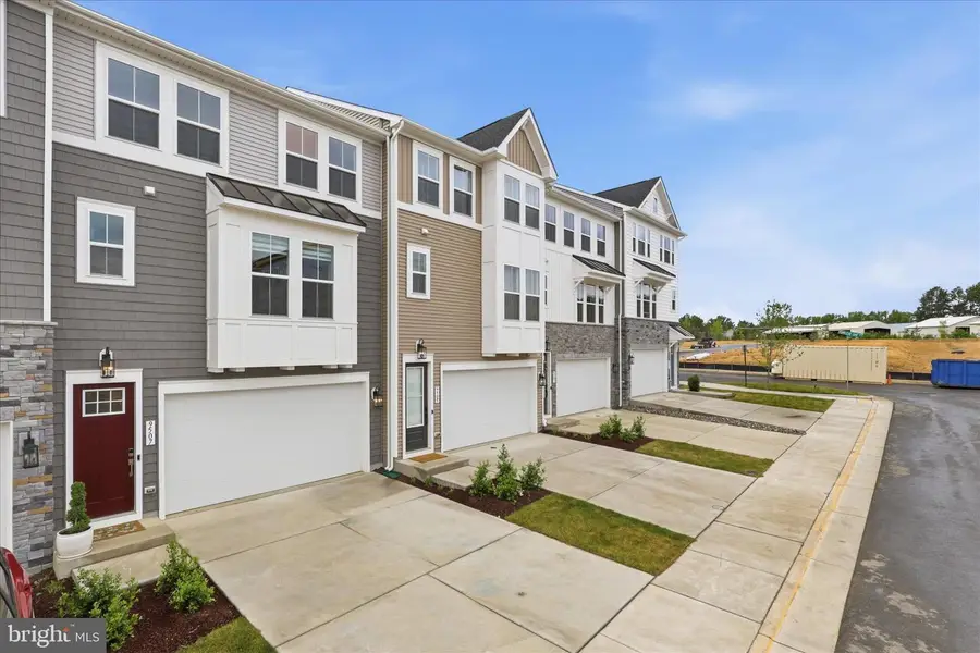 9507 Maidenhair Ave, Fredericksburg, VA 22407 - #2