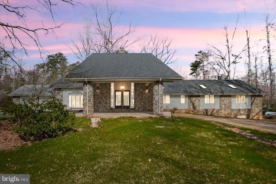 7621 River Rd, Fredericksburg, VA 22407 - #2