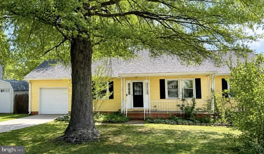 212 Gerber Dr, Fredericksburg, VA 22408 - #1