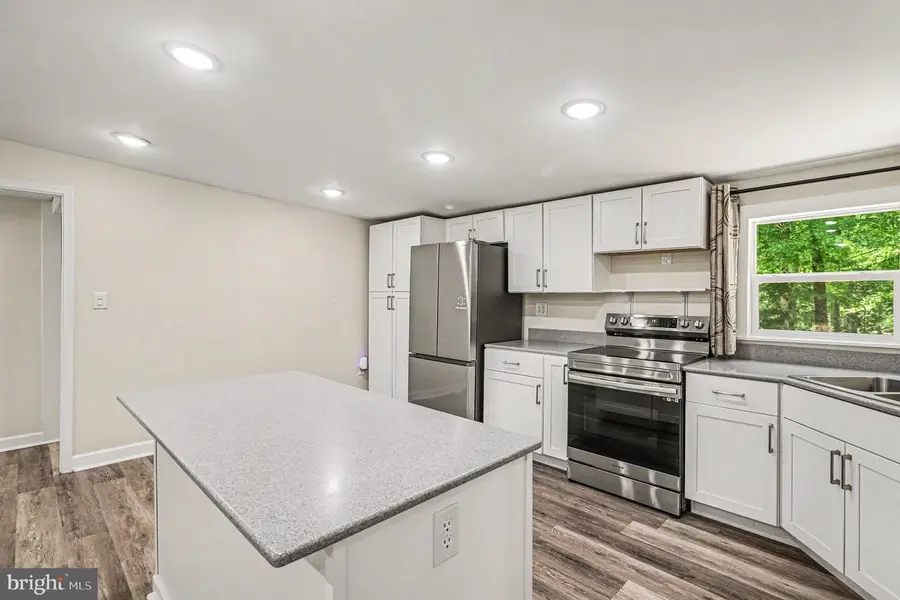 4820 Moser Ln, Partlow, VA 22534 - #3