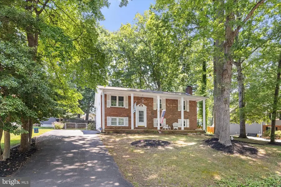 11823 Rutherford Dr, Fredericksburg, VA 22407 - #2