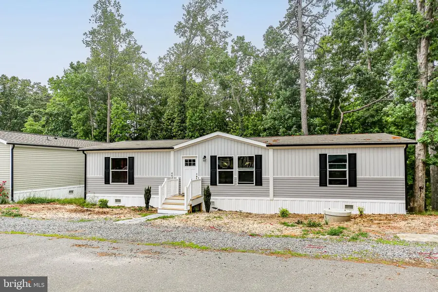 4432 Hotchkiss St, Fredericksburg, VA 22408 - #2