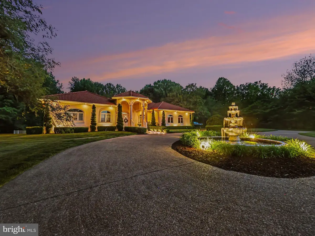 11227 N Club Dr, Fredericksburg, VA 22408 - #1