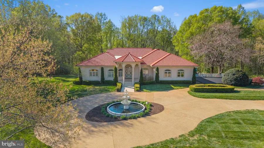 11227 N Club Dr, Fredericksburg, VA 22408 - #2