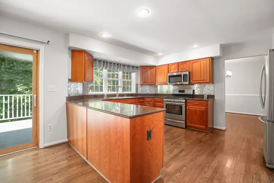 10205 N Hampton Ln, Fredericksburg, VA 22408 - #3