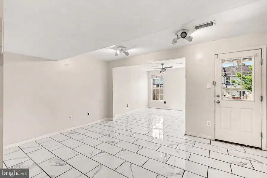 4524 Papillion Ct, Fredericksburg, VA 22408 - #3