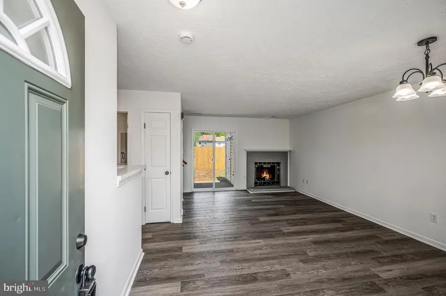 11159 Thornberry Ct, Fredericksburg, VA 22407 - #3
