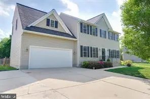 2814 Angela Ct, FREDERICKSBURG, VA 22408