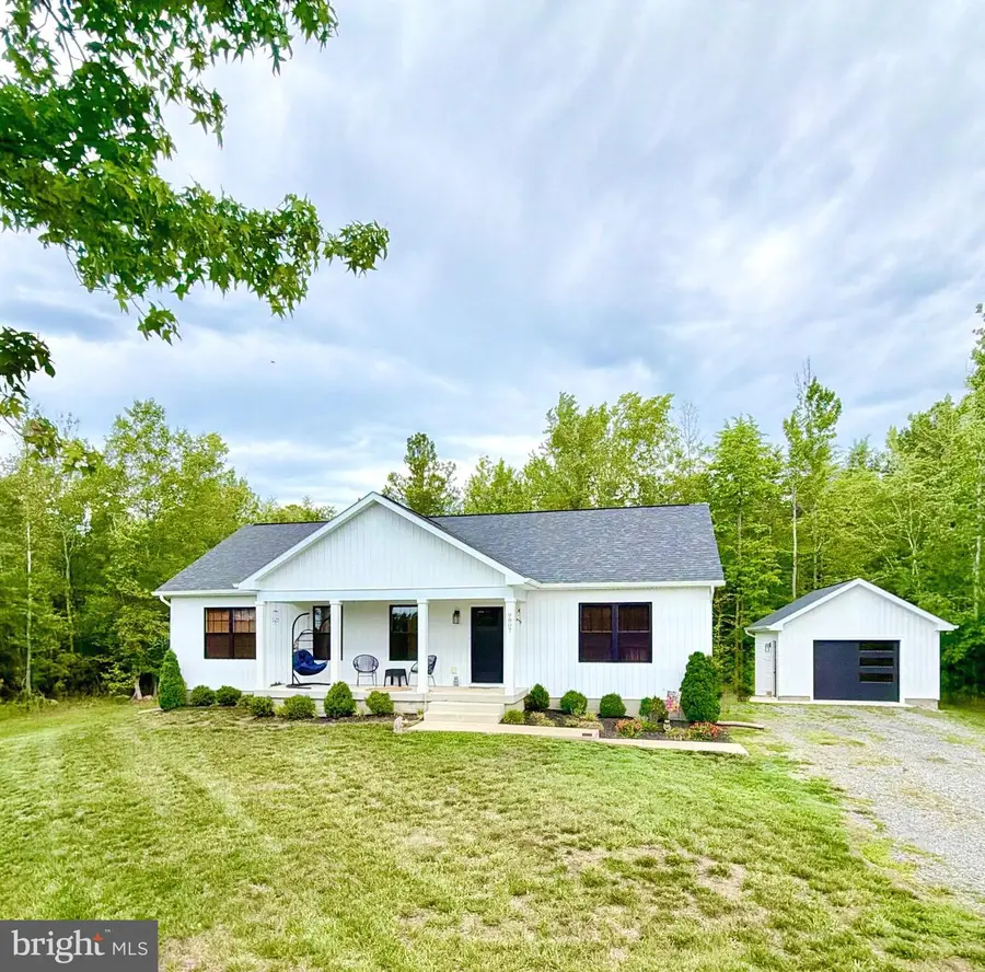 9807 Robert E Lee Dr, Spotsylvania, VA 22551 - #2