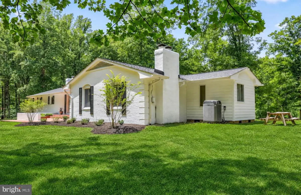 13310 Country Way Cir, Fredericksburg, VA 22407 - #1