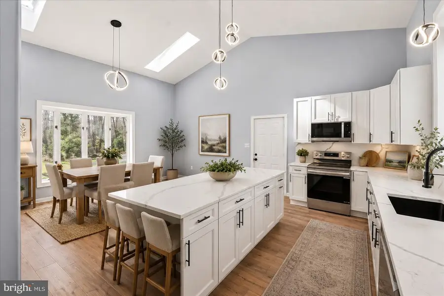 7621 River Rd, Fredericksburg, VA 22407 - #3
