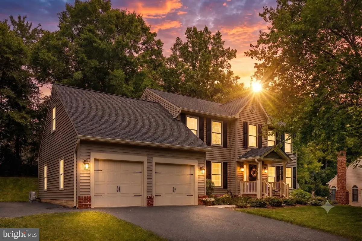 10315 Edinburgh Dr, Spotsylvania, VA 22553 - #1