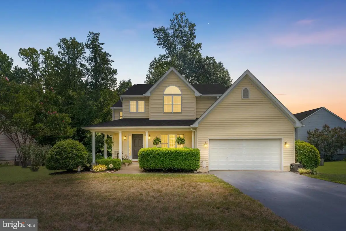 9901 Ashmeade Ct, Fredericksburg, VA 22407 - #1