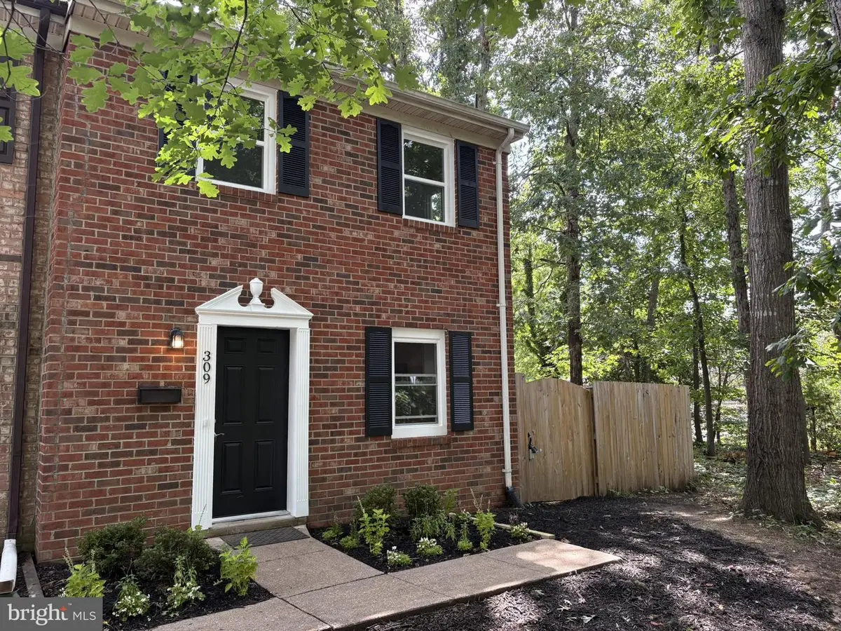 309 Olde Greenwich Dr., Fredericksburg, VA 22408 - #1