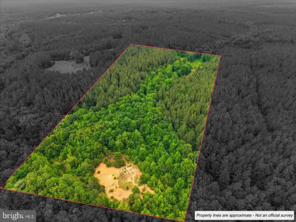 Grand Hl, SPOTSYLVANIA, VA 22553