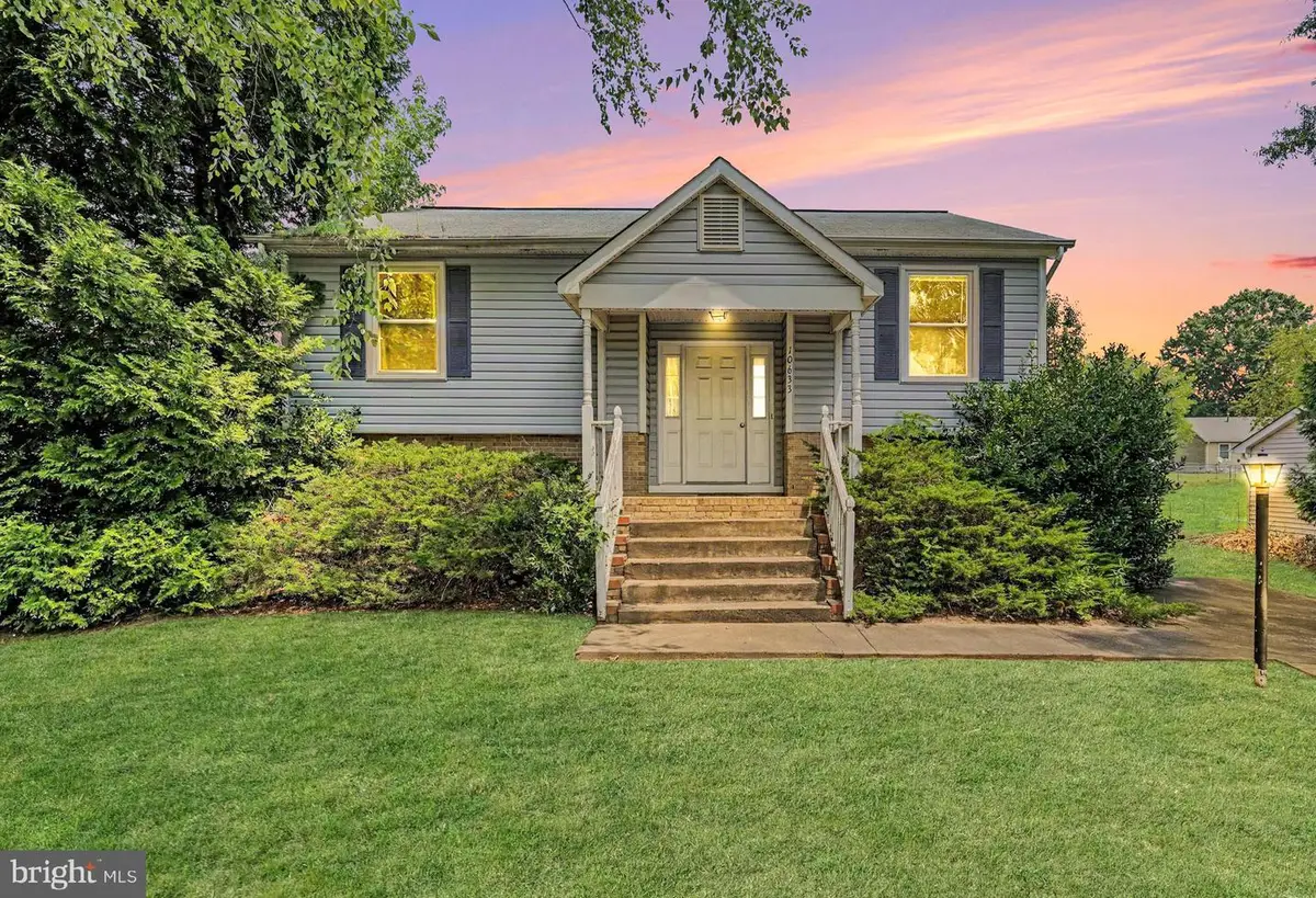 10633 Bent Tree Dr, Fredericksburg, VA 22407 - #1