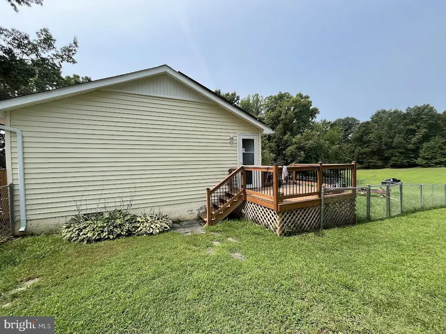 8904 Jennings Ln, Spotsylvania, VA 22551 - #2
