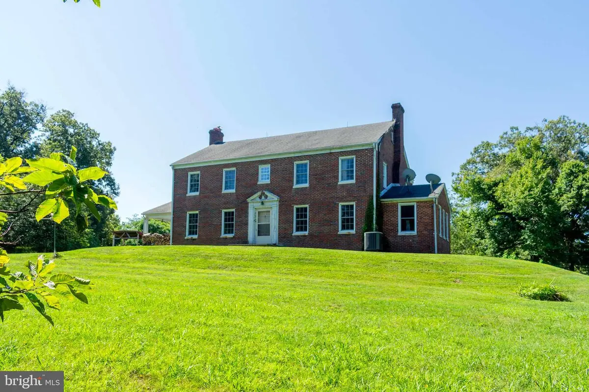 10201 Wallers Rd, Partlow, VA 22534 - #1