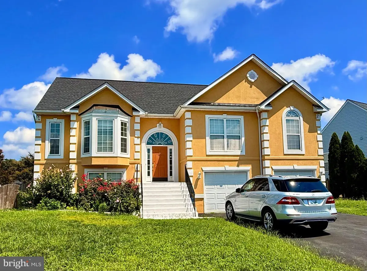 6117 Crown Grant Dr, Spotsylvania, VA 22553 - #1