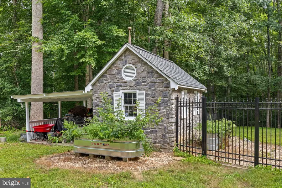 10707 Gordon Rd, Spotsylvania, VA 22553 - #2