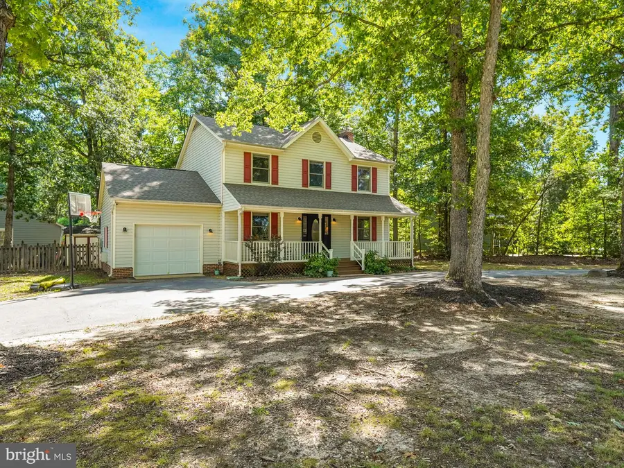 5226 Mcmanus Dr, Fredericksburg, VA 22407 - #2