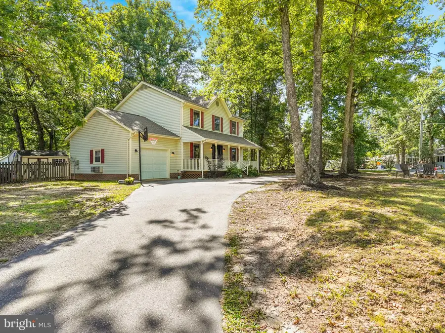 5226 Mcmanus Dr, Fredericksburg, VA 22407 - #3